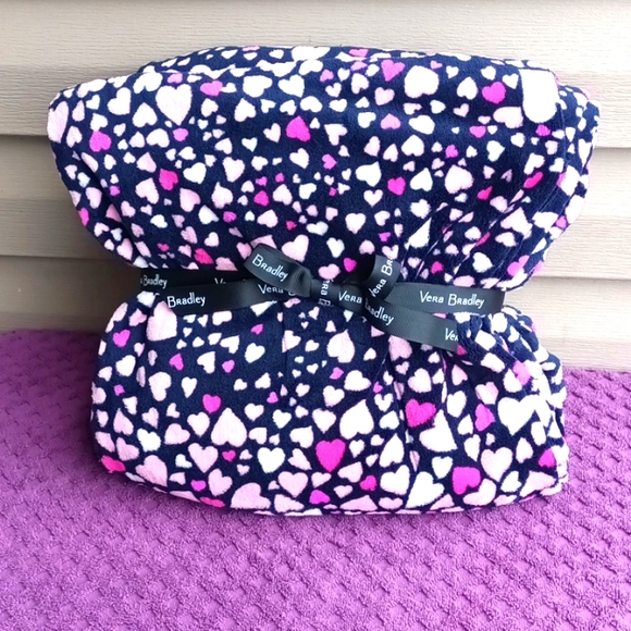 Vera Bradley Other - ❤️NWT Vera Bradley Love you Lots fleece Blanket❤️